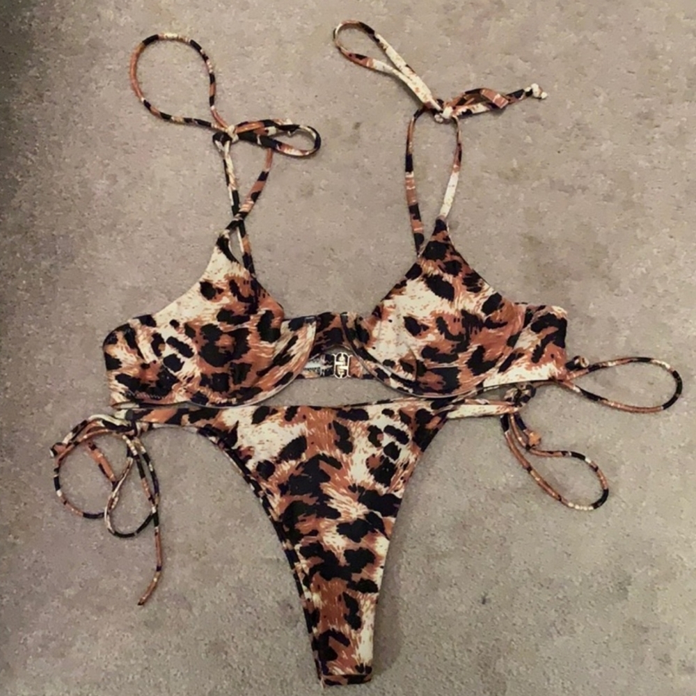 Zaful Cheetah Print Bathing Suit